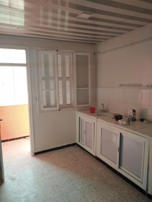 1942_Location appartement F3 Constantine 3.jpg